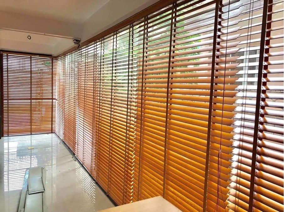 Rèm sáo gỗ cản sáng rất hiệu quả